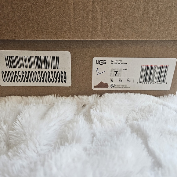 UGG Women's Slippers - Chestnut - Picture 2 of 6